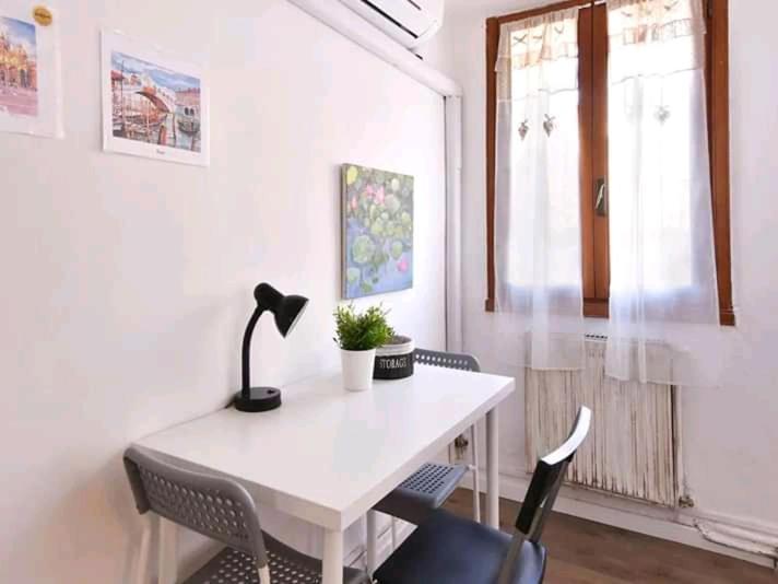 Venice B&B /Room With Private Bathroom ภายนอก รูปภาพ