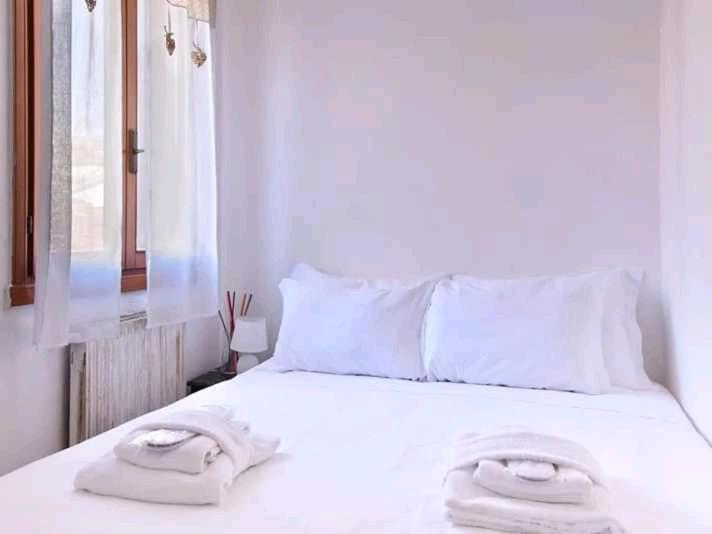 Venice B&B /Room With Private Bathroom ภายนอก รูปภาพ