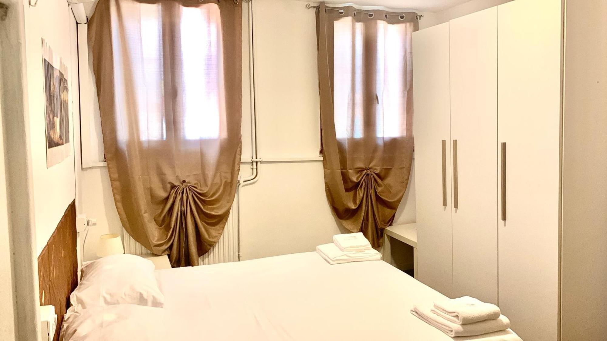 Venice B&B /Room With Private Bathroom ภายนอก รูปภาพ
